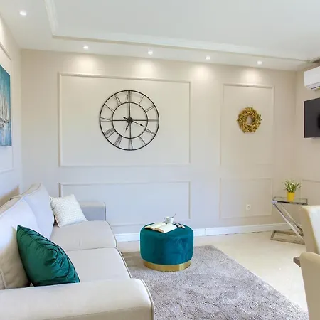 Luxury Stina Apartment