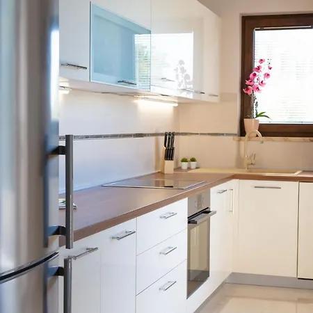 Luxury Stina Apartment