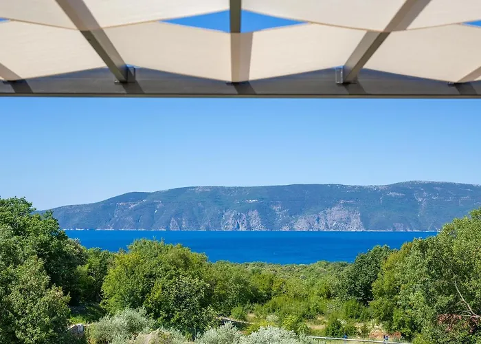 Luxury Stina Pinezići