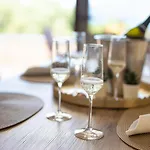 Luxury Stina 아파트